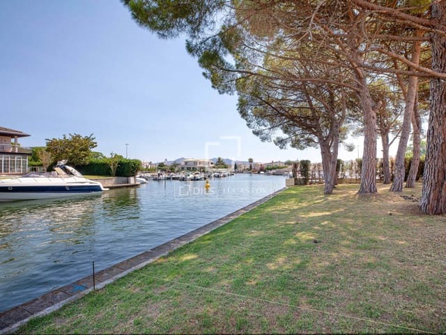 Tomt till salu i Castelló d'Empúries - 750 000 € (Ref: 10008003)