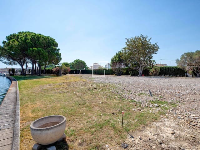 Tomt till salu i Castelló d'Empúries - 750 000 € (Ref: 10008003)