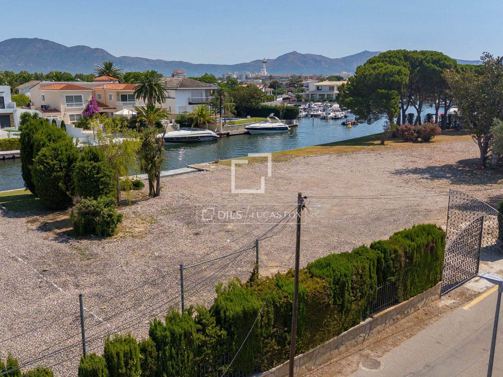 Tomt till salu i Castello d'Empuries - 750 000 € (Ref: 10008003)