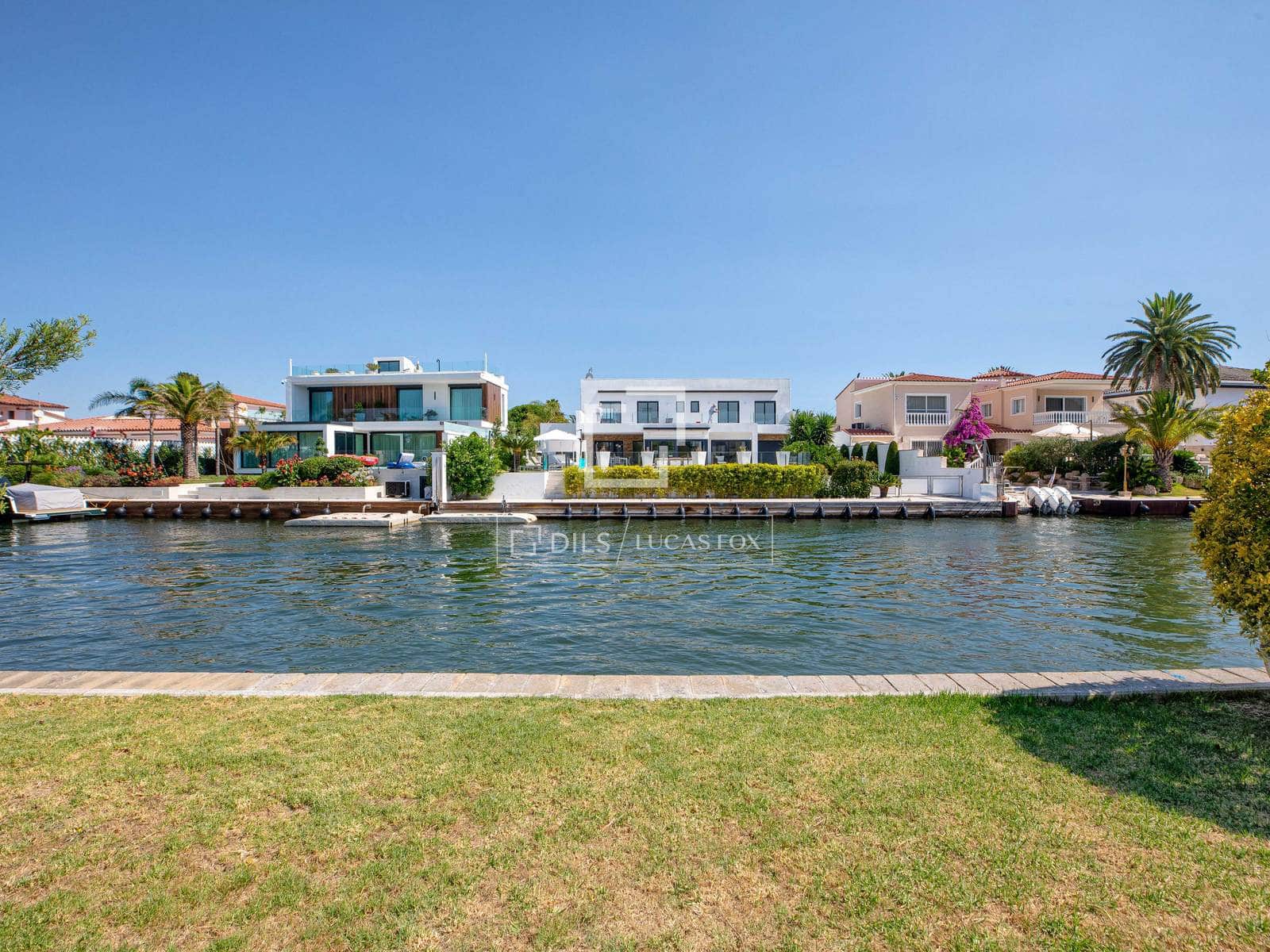 Tomt till salu i Castello d'Empuries - 750 000 € (Ref: 10008003)