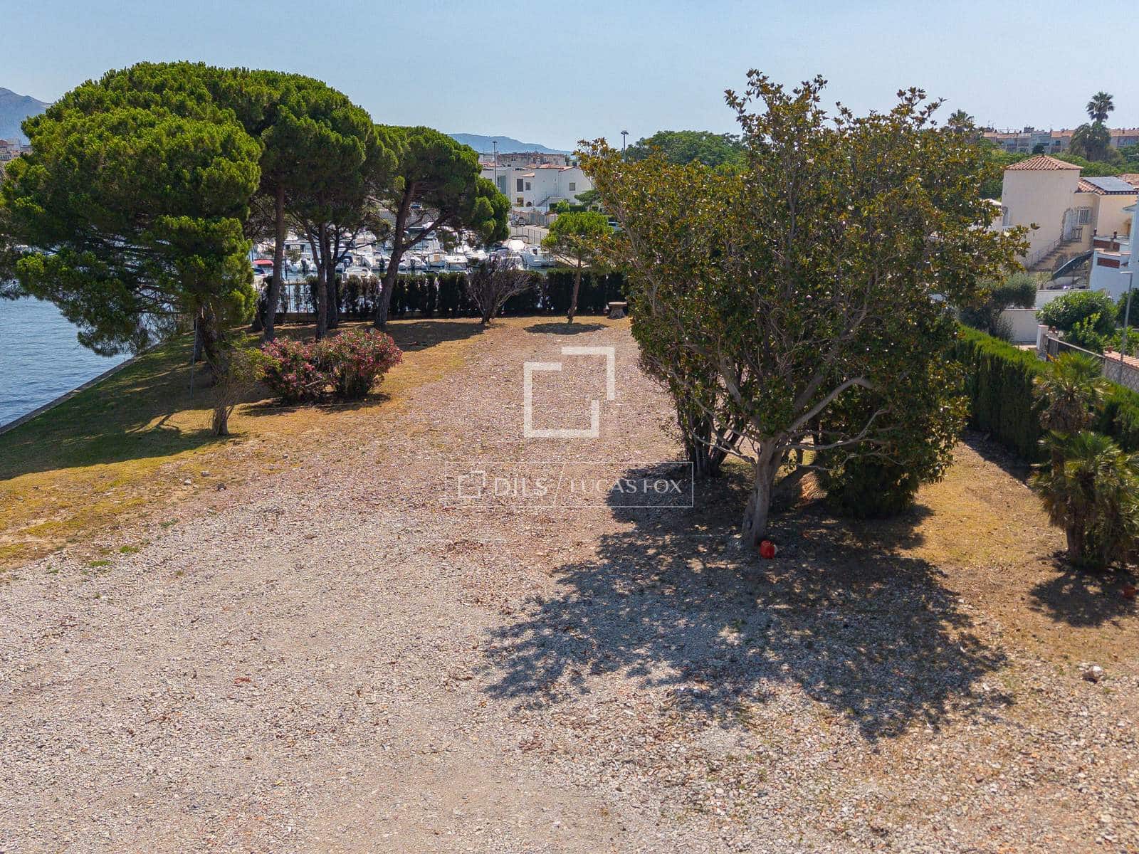 Tomt till salu i Castello d'Empuries - 750 000 € (Ref: 10008003)