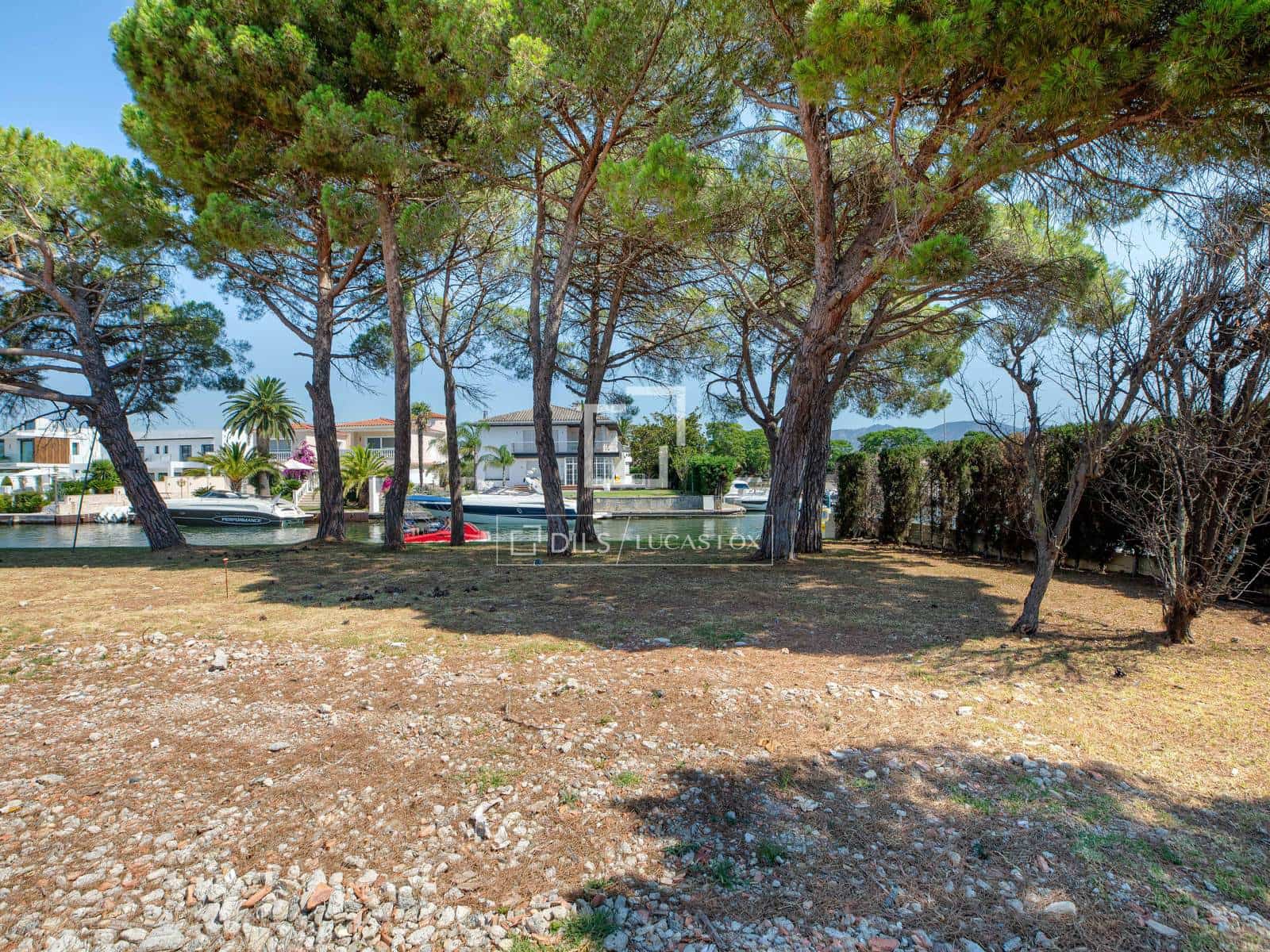 Tomt till salu i Castello d'Empuries - 750 000 € (Ref: 10008003)