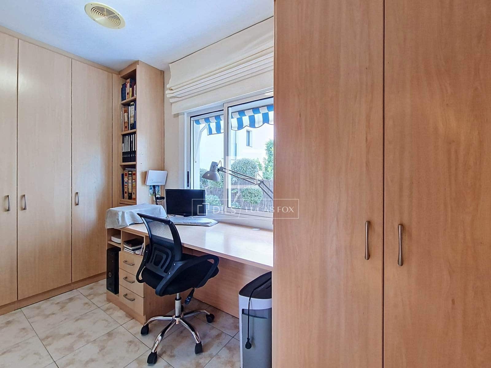 5 slaapkamer Villa te koop in Vilanova i la Geltru met zwembad garage - € 890.000 (Ref: 10008004)
