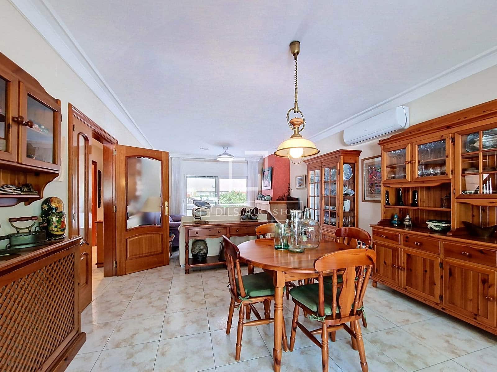 5 slaapkamer Villa te koop in Vilanova i la Geltru met zwembad garage - € 890.000 (Ref: 10008004)