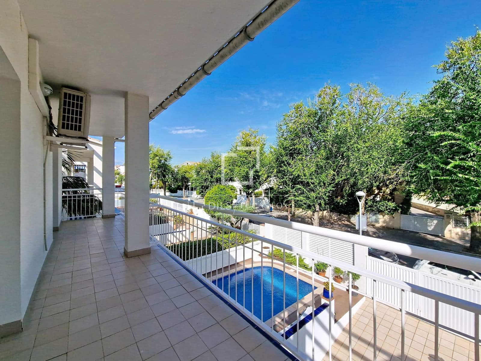 5 slaapkamer Villa te koop in Vilanova i la Geltru met zwembad garage - € 890.000 (Ref: 10008004)