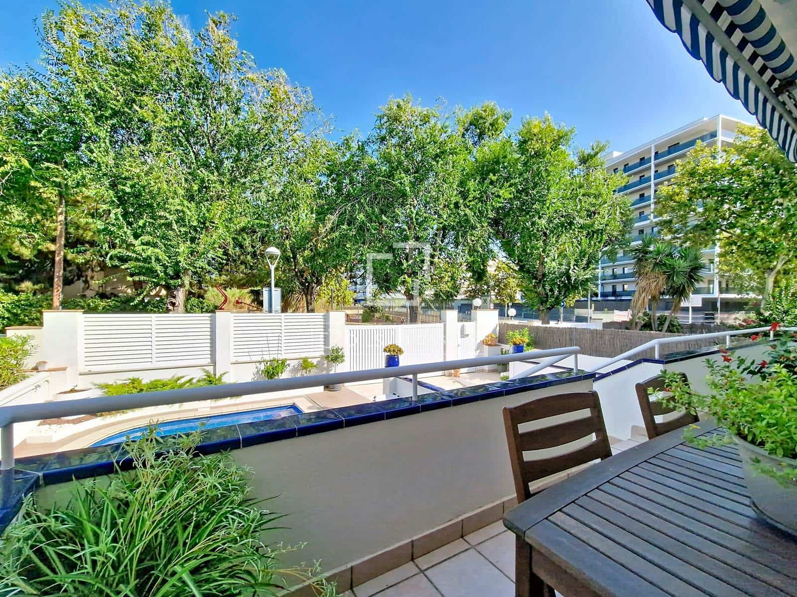 5 slaapkamer Villa te koop in Vilanova i la Geltru met zwembad garage - € 890.000 (Ref: 10008004)