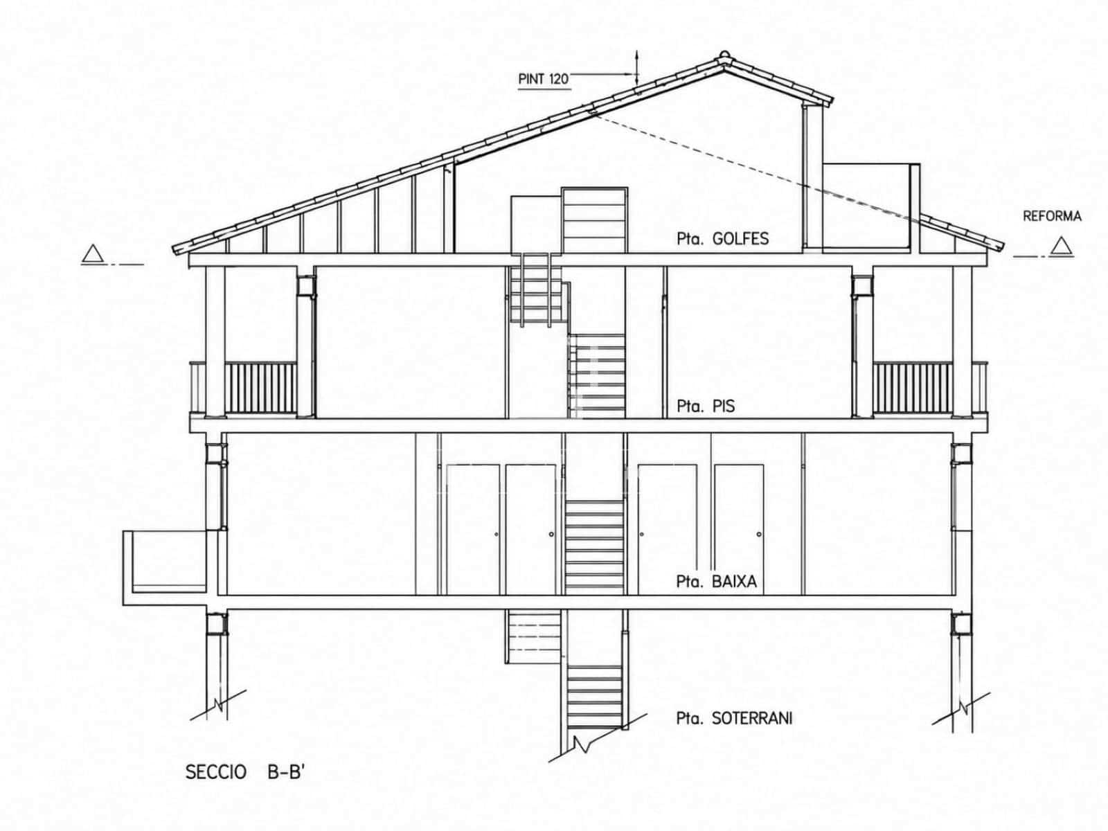 5 chambre Villa/Maison à vendre à Vilanova i la Geltru avec piscine garage - 890 000 € (Ref: 10008004)