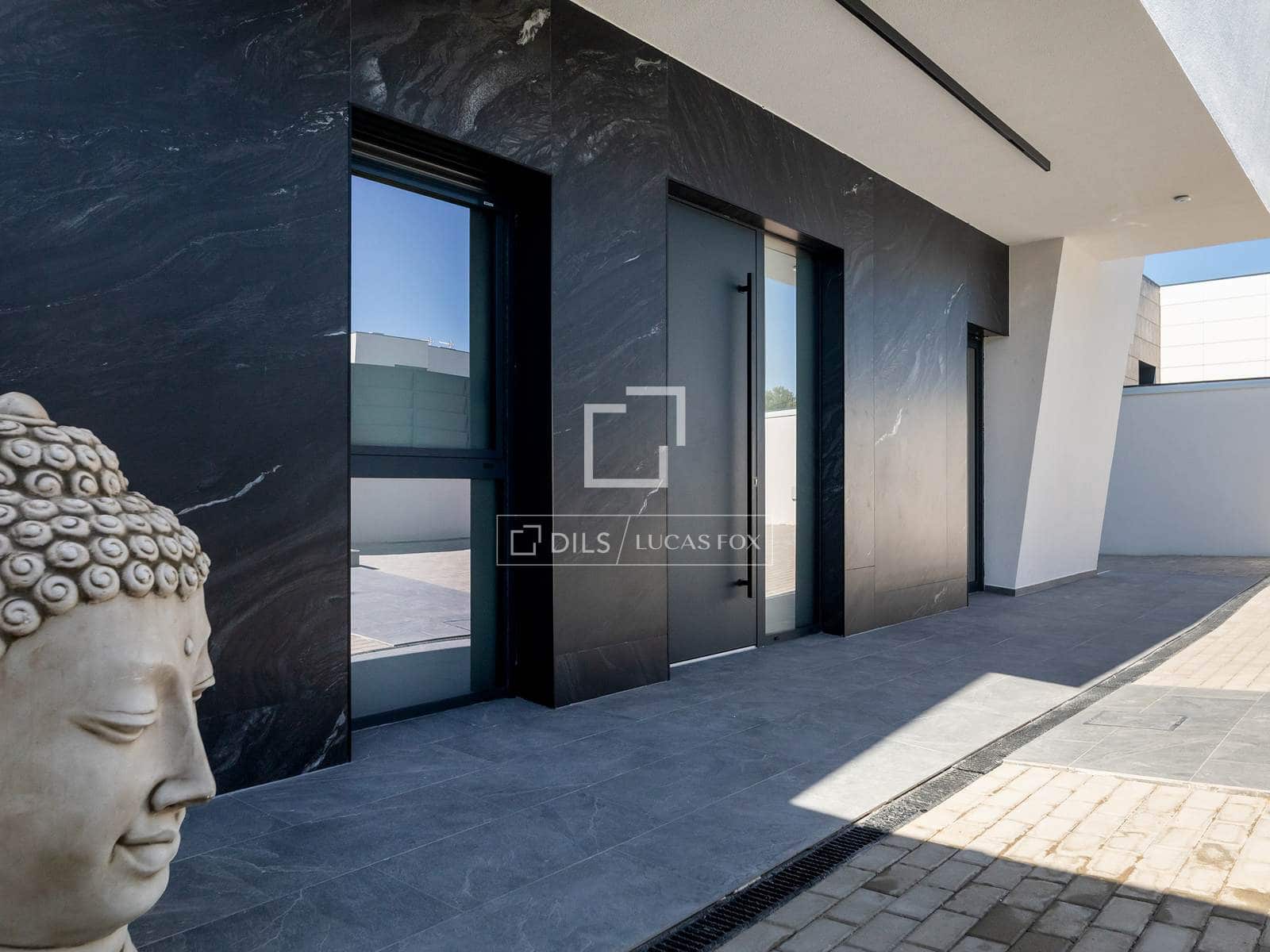 5 quarto Moradia para venda em Villaviciosa de Odon com piscina garagem - 1 500 000 € (Ref: 10008005)