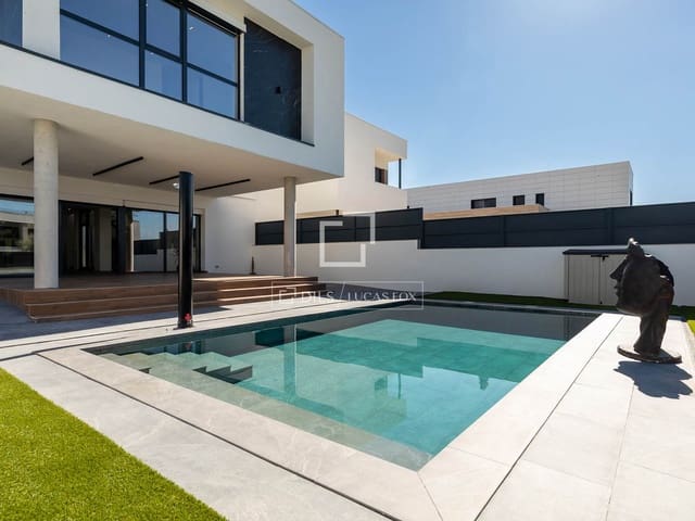 5 quarto Moradia para venda em Villaviciosa de Odón com piscina garagem - 1 500 000 € (Ref: 10008005)