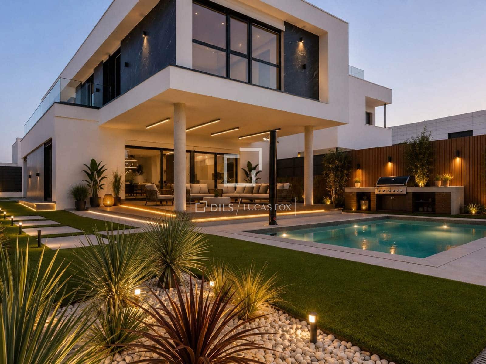 5 bedroom Villa for sale in Villaviciosa de Odon with pool garage - € 1,500,000 (Ref: 10008005)