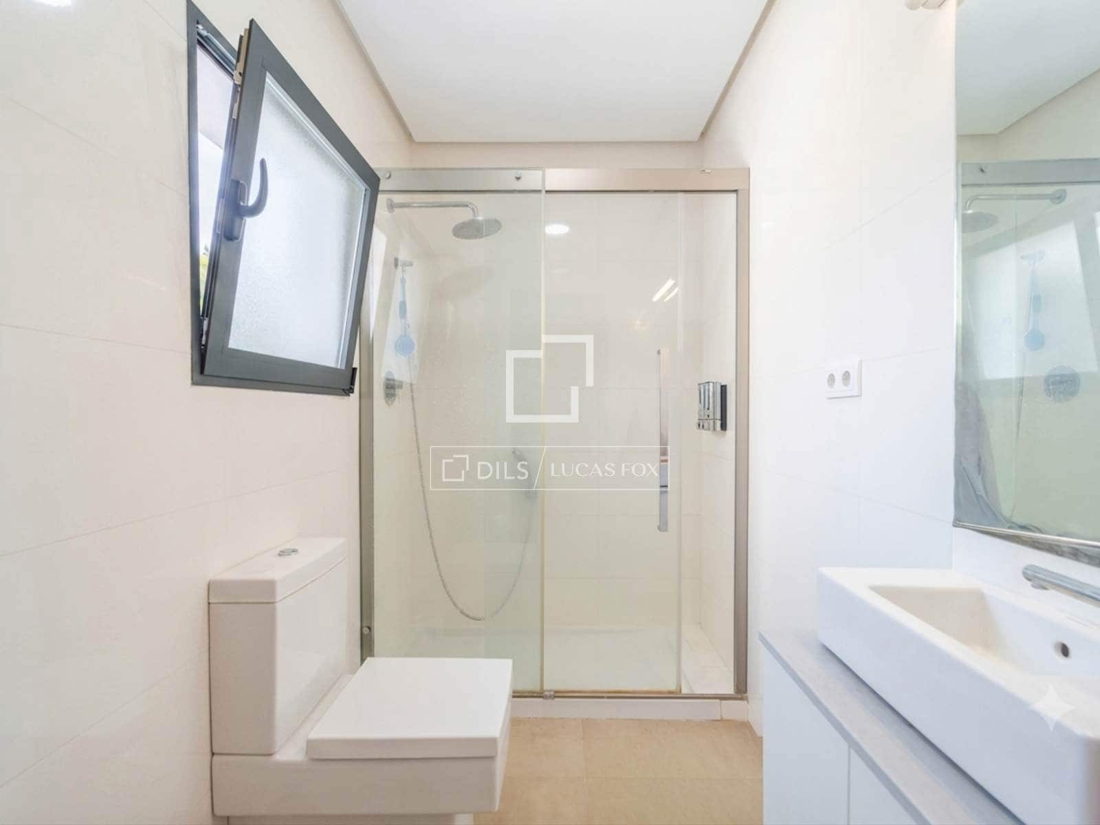 5 slaapkamer Villa te koop in L'Eliana met zwembad garage - € 830.000 (Ref: 10008006)