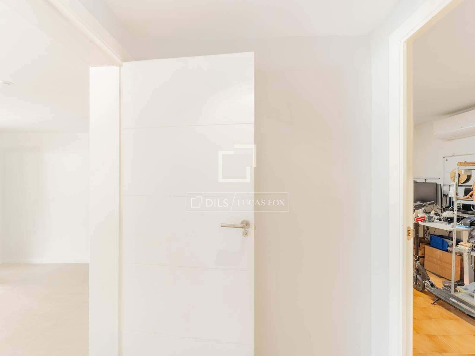 5 slaapkamer Villa te koop in L'Eliana met zwembad garage - € 830.000 (Ref: 10008006)