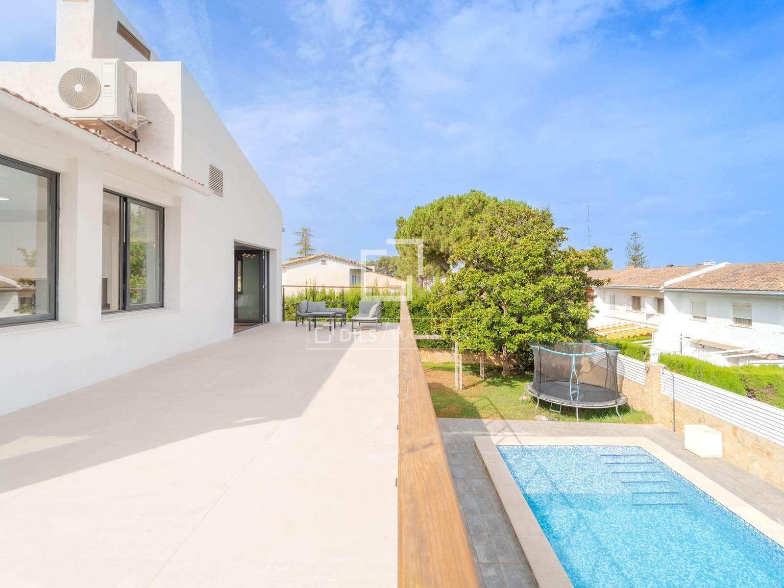 5 slaapkamer Villa te koop in L'Eliana met zwembad garage - € 830.000 (Ref: 10008006)