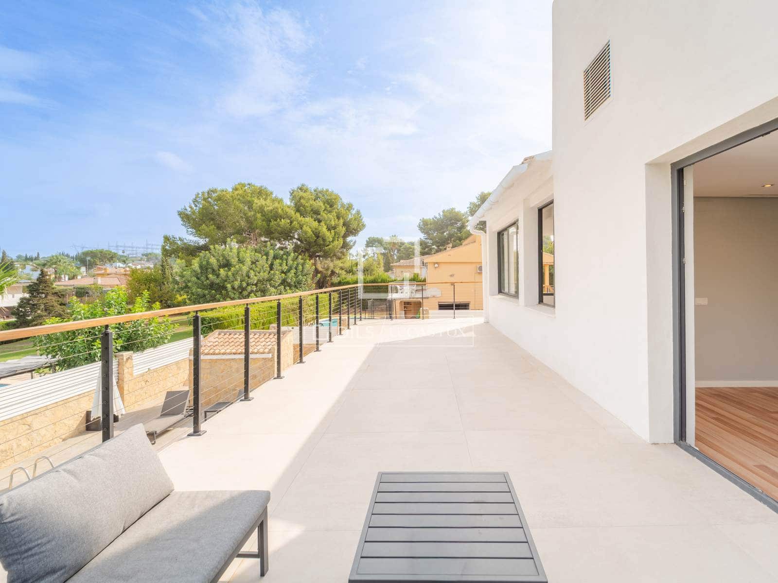 5 slaapkamer Villa te koop in L'Eliana met zwembad garage - € 830.000 (Ref: 10008006)