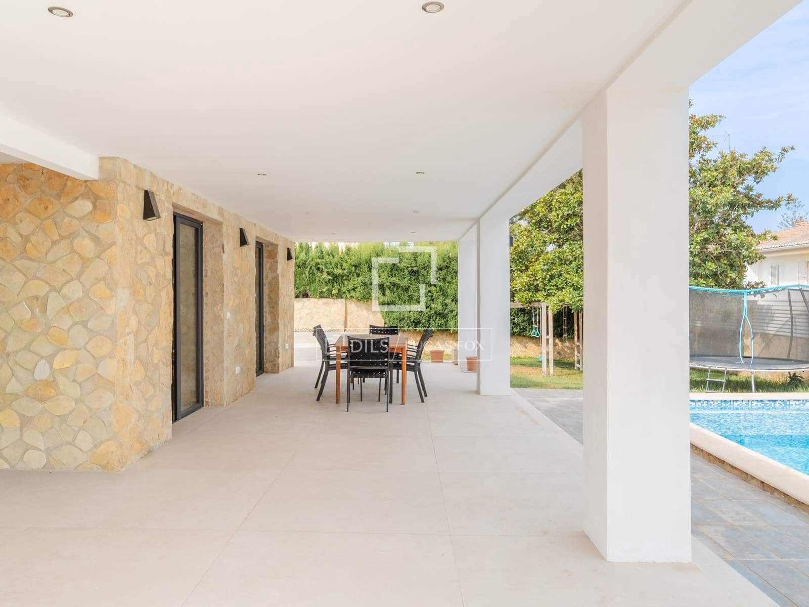 5 slaapkamer Villa te koop in L'Eliana met zwembad garage - € 830.000 (Ref: 10008006)