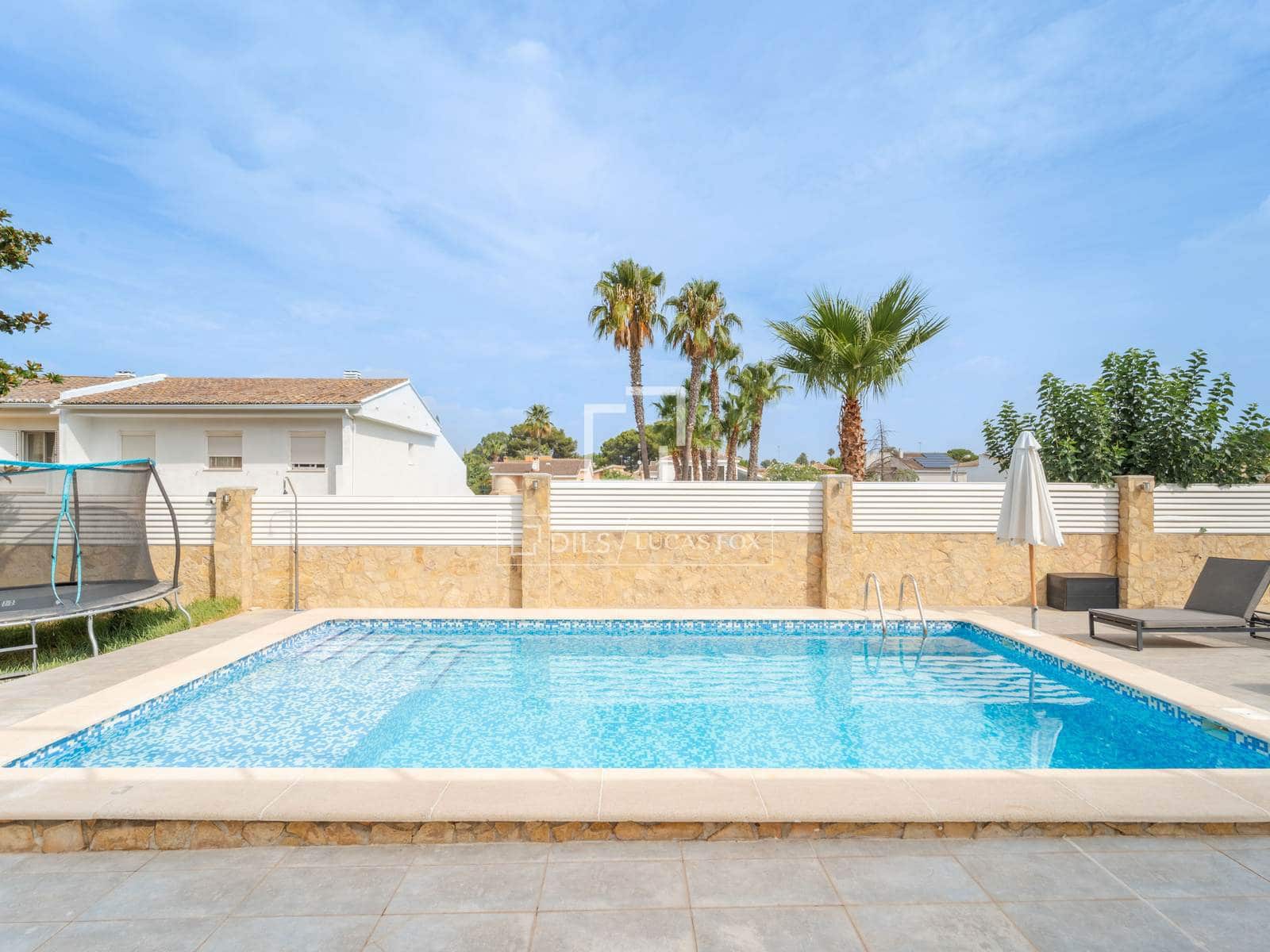 5 slaapkamer Villa te koop in L'Eliana met zwembad garage - € 830.000 (Ref: 10008006)