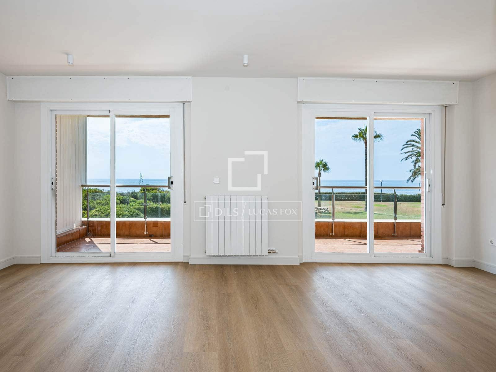 3 camera da letto Appartamento in vendita in Gava con piscina garage - 1.250.000 € (Rif: 10008070)