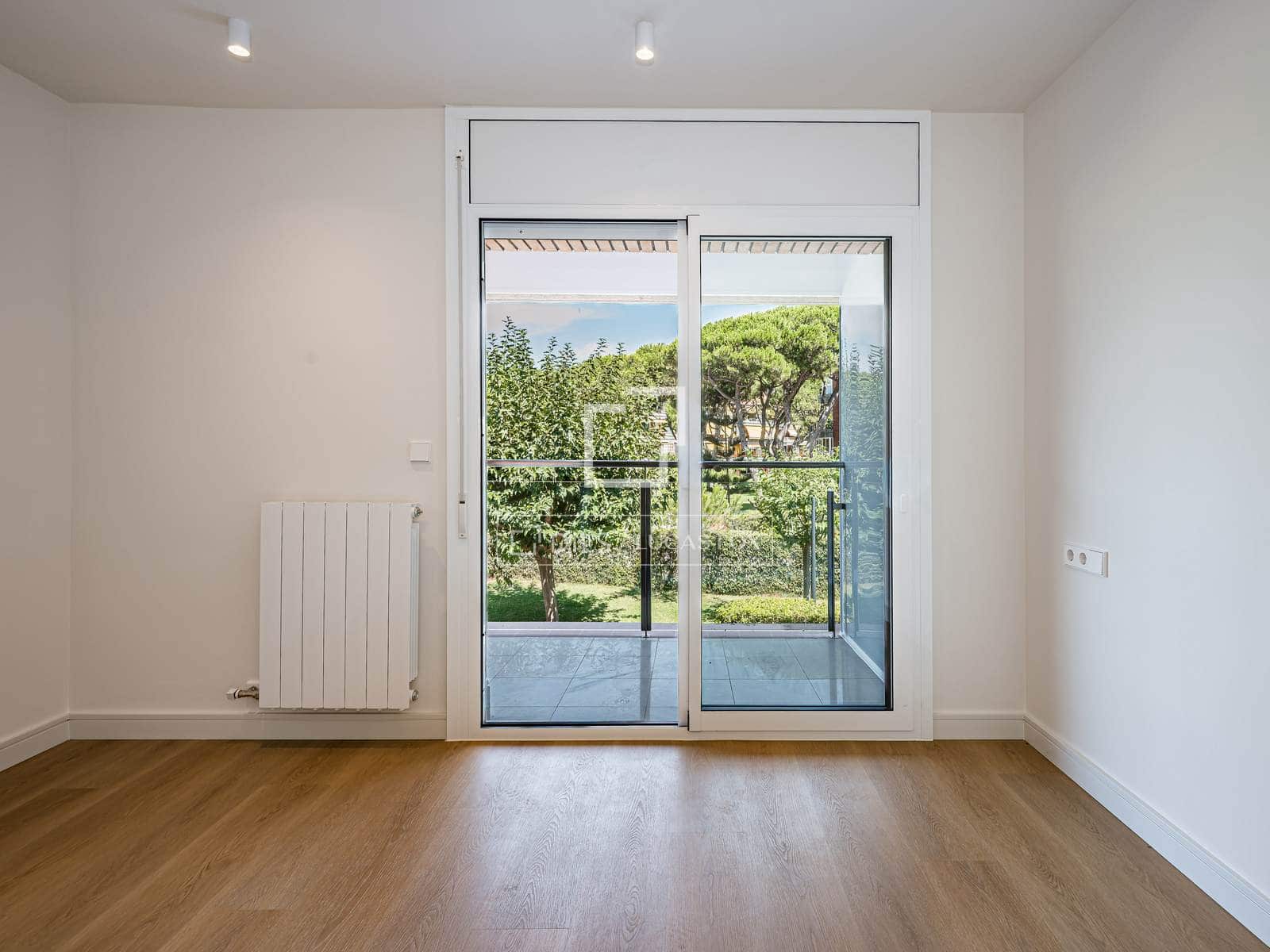 3 camera da letto Appartamento in vendita in Gava con piscina garage - 1.250.000 € (Rif: 10008070)