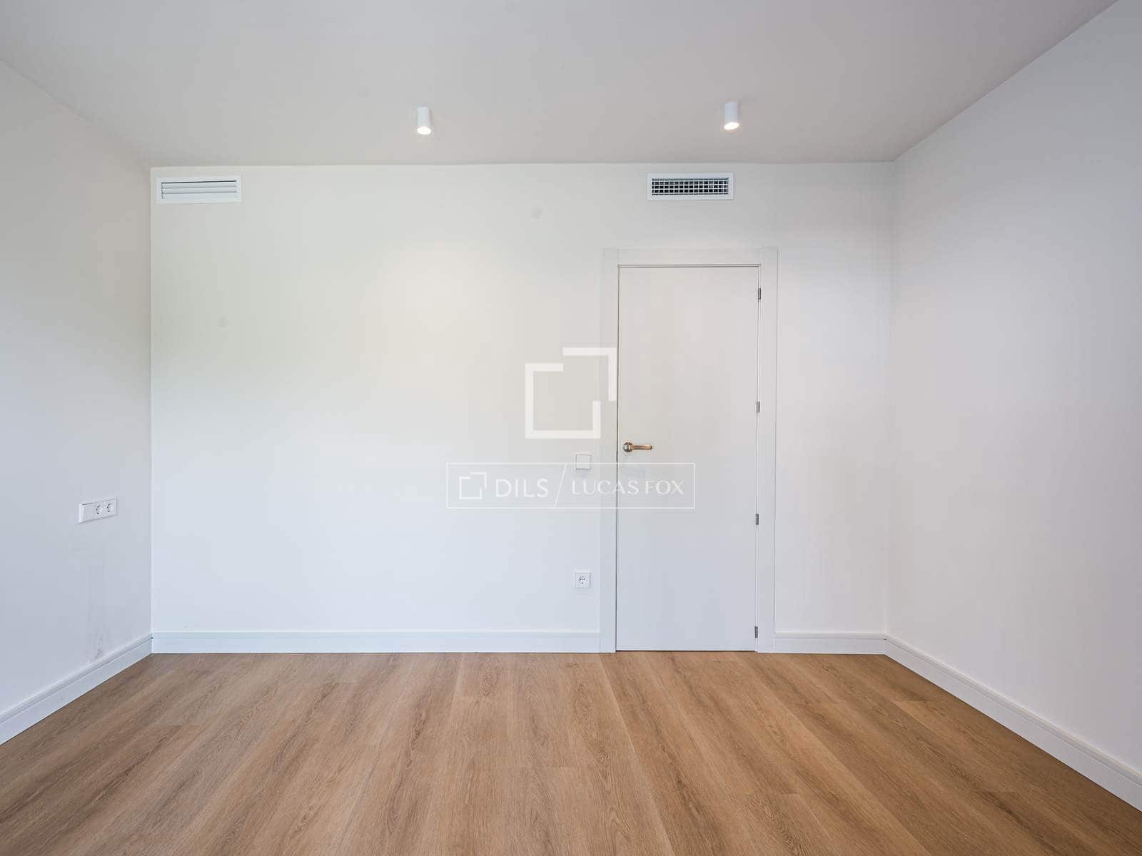 3 camera da letto Appartamento in vendita in Gava con piscina garage - 1.250.000 € (Rif: 10008070)