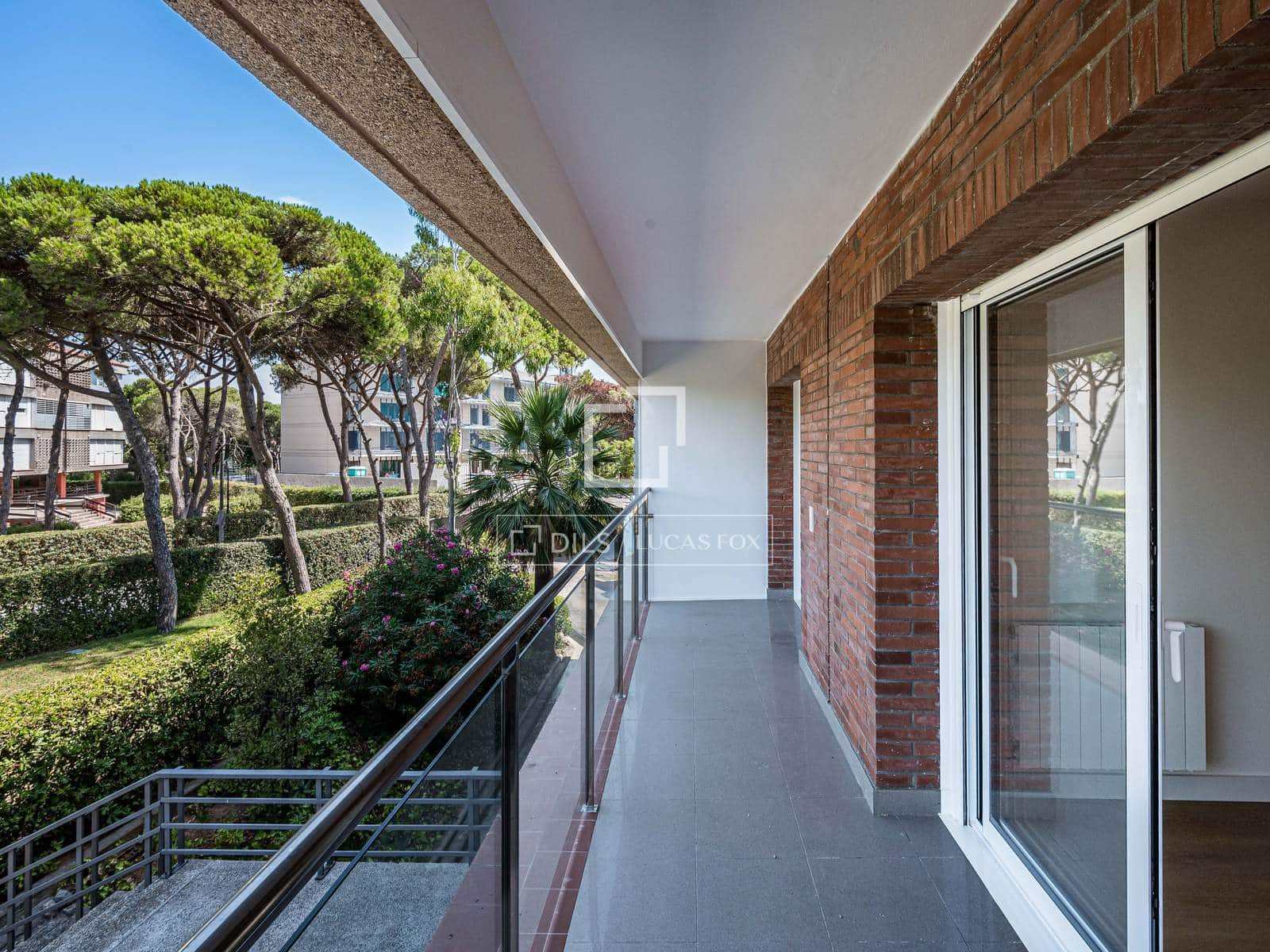 3 camera da letto Appartamento in vendita in Gava con piscina garage - 1.250.000 € (Rif: 10008070)