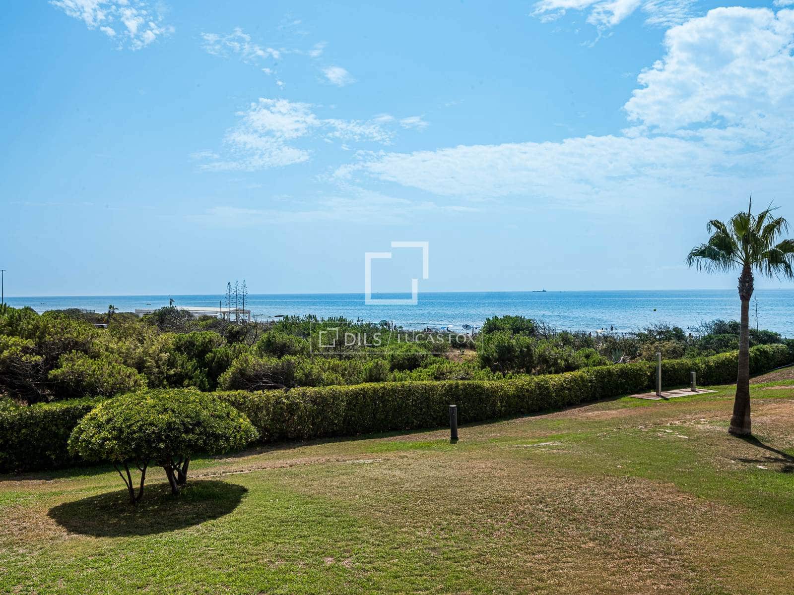 3 camera da letto Appartamento in vendita in Gava con piscina garage - 1.250.000 € (Rif: 10008070)