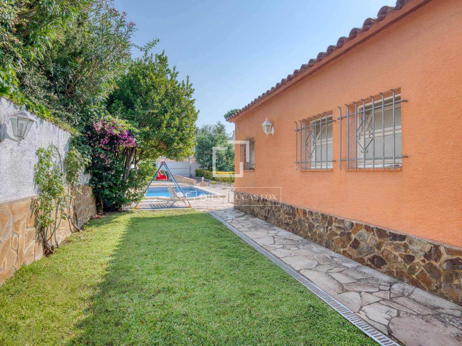 5 bedroom Villa for sale in Calonge i Sant Antoni with pool garage - € 690,000 (Ref: 10008071)
