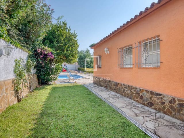 5 Zimmer Villa zu verkaufen in Calonge i Sant Antoni mit Pool Garage - 690.000 € (Ref: 10008071)
