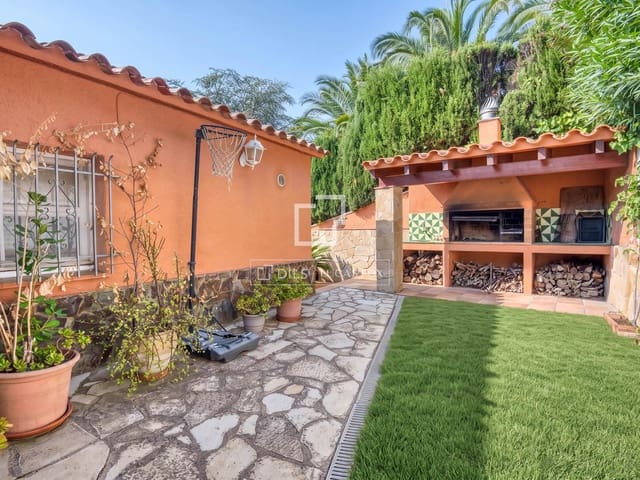 5 Zimmer Villa zu verkaufen in Calonge i Sant Antoni mit Pool Garage - 690.000 € (Ref: 10008071)