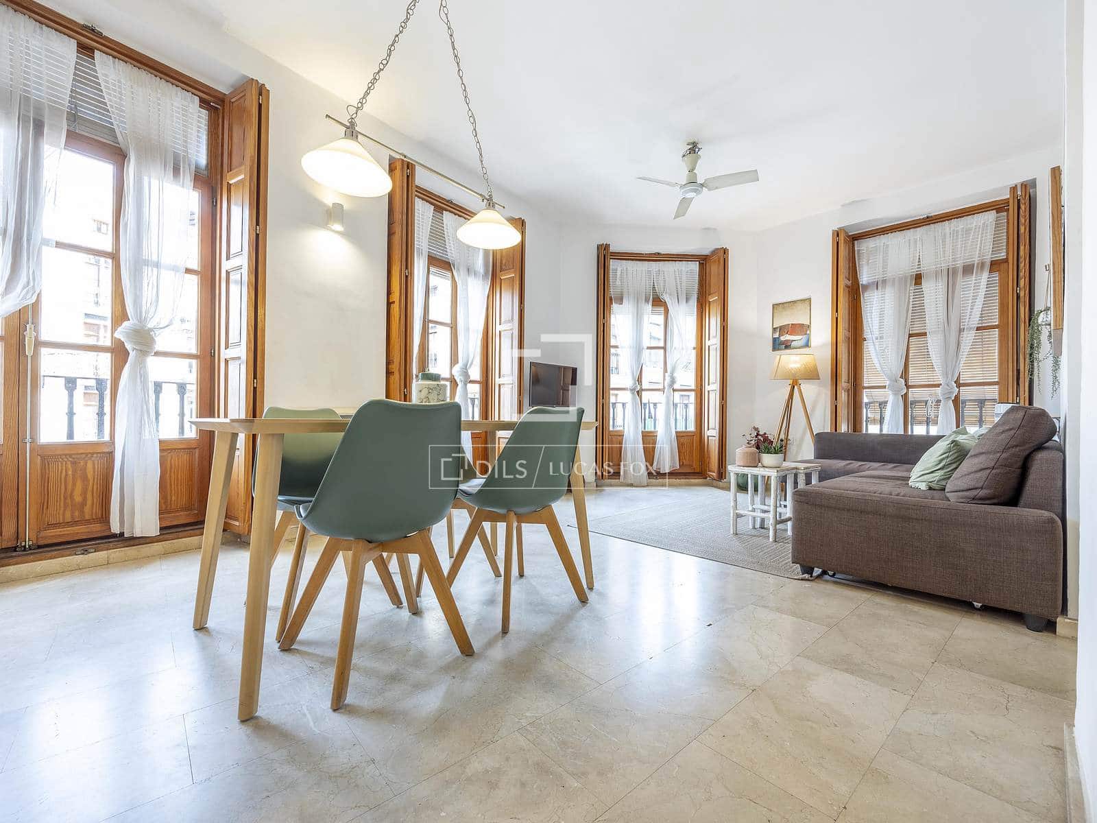 1 slaapkamer Appartement te koop in Valencia stad - € 415.000 (Ref: 10008073)
