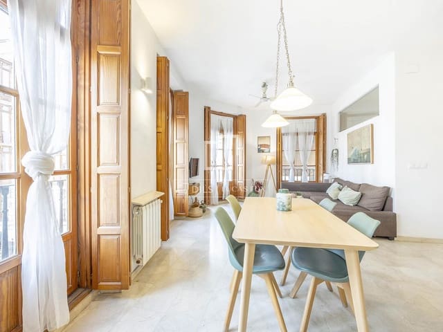 1 slaapkamer Appartement te koop in Valencia stad - € 415.000 (Ref: 10008073)
