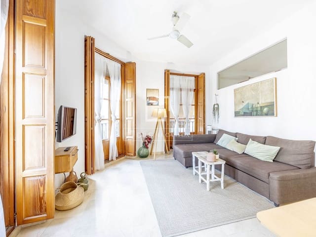 1 slaapkamer Appartement te koop in Valencia stad - € 415.000 (Ref: 10008073)