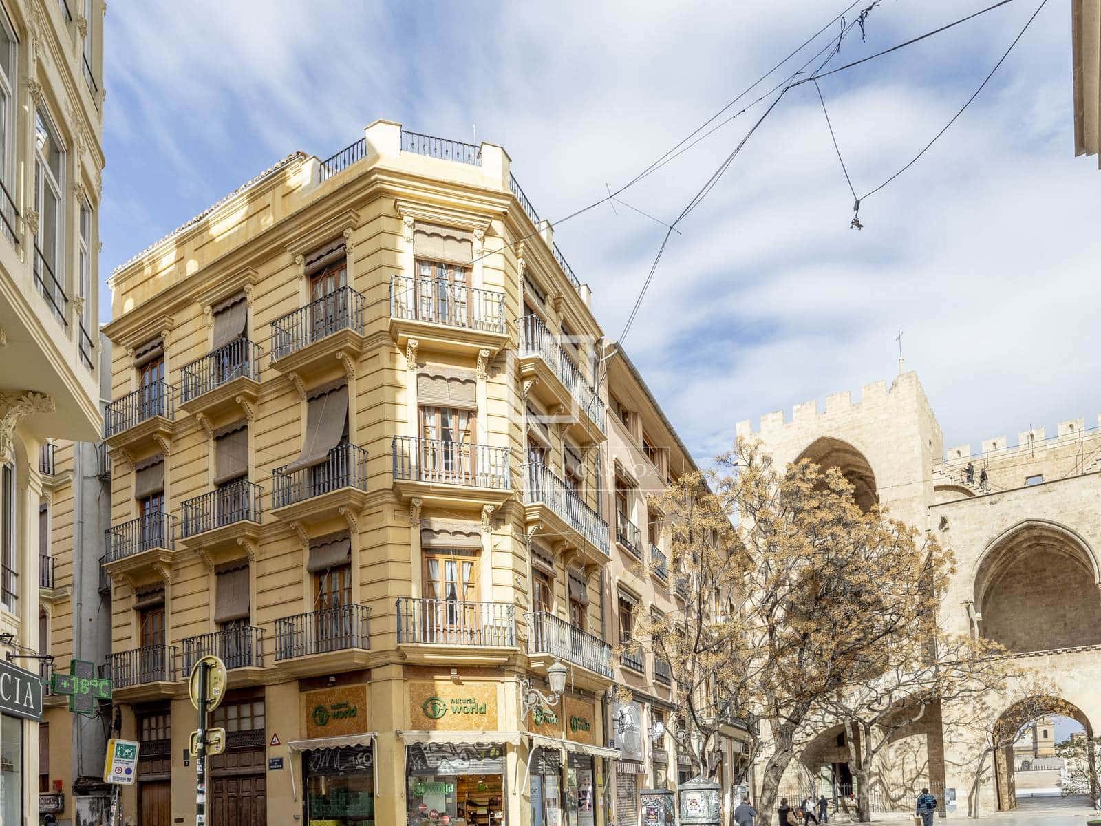 1 slaapkamer Appartement te koop in Valencia stad - € 435.000 (Ref: 10008075)