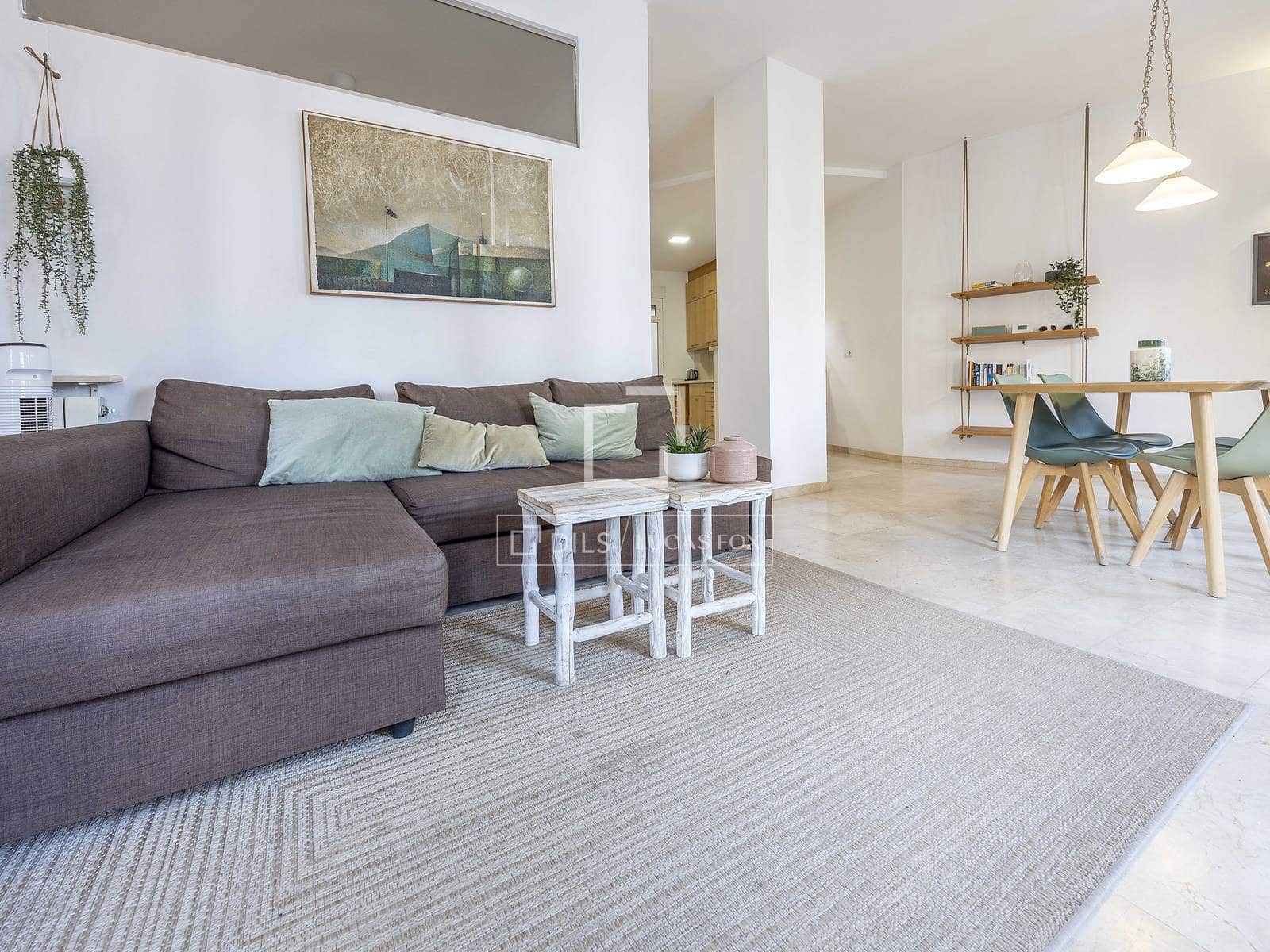 1 slaapkamer Appartement te koop in Valencia stad - € 435.000 (Ref: 10008075)