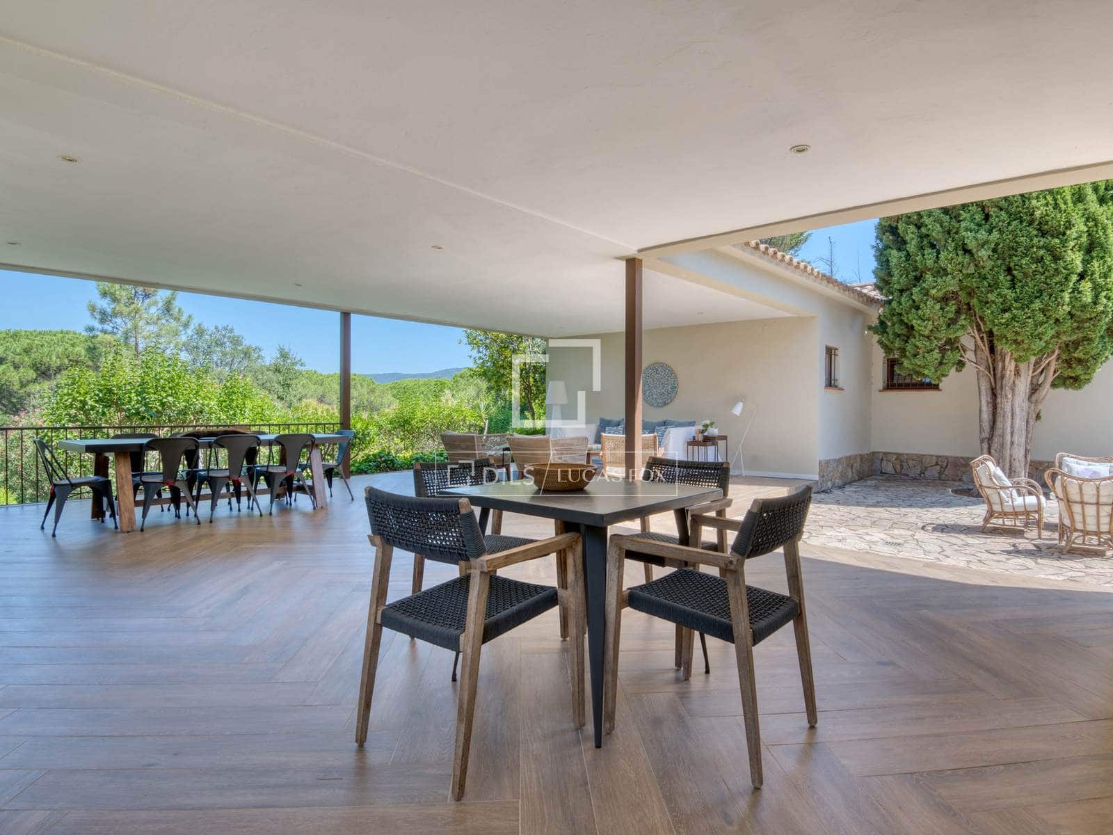 5 soverom Villa til salgs i Santa Cristina d'Aro med svømmebasseng garasje - € 1 300 000 (Ref: 10009354)
