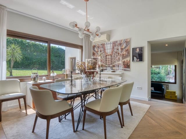 5 soverom Villa til salgs i Santa Cristina d'Aro med svømmebasseng garasje - € 1 300 000 (Ref: 10009354)