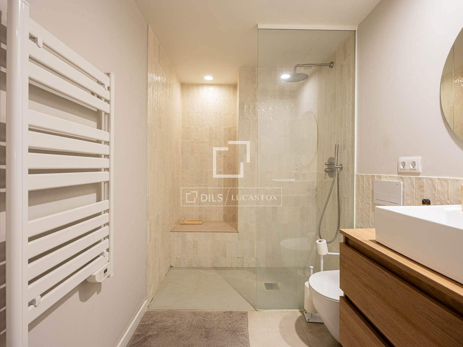 3 soverom Leilighet til salgs i Barcelona by - € 590 000 (Ref: 10009617)