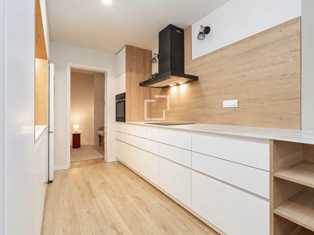 3 Zimmer Apartment zu verkaufen in Barcelona Stadt - 590.000 € (Ref: 10009617)