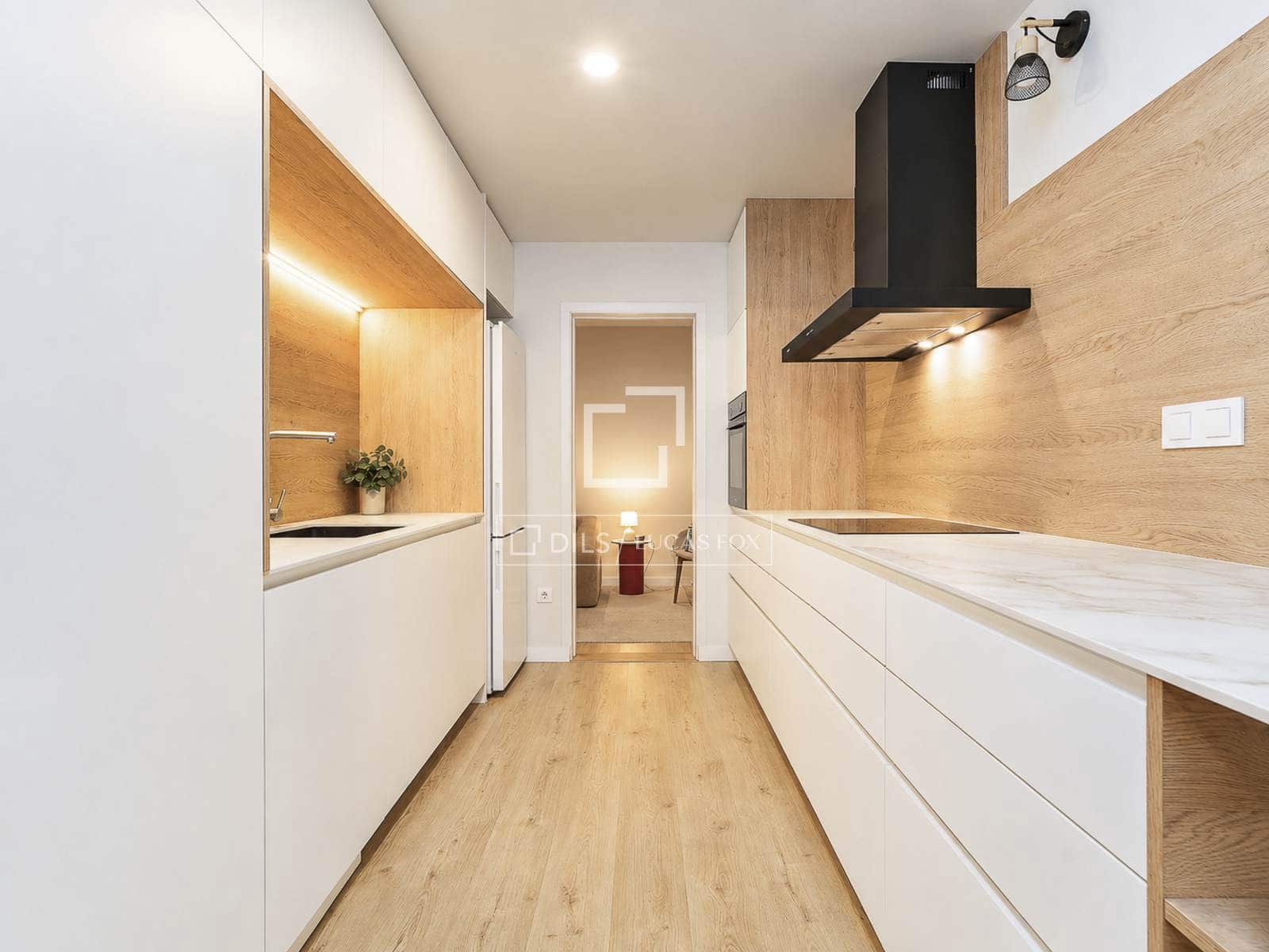 3 chambre Appartement à vendre à Barcelone ville - 590 000 € (Ref: 10009617)