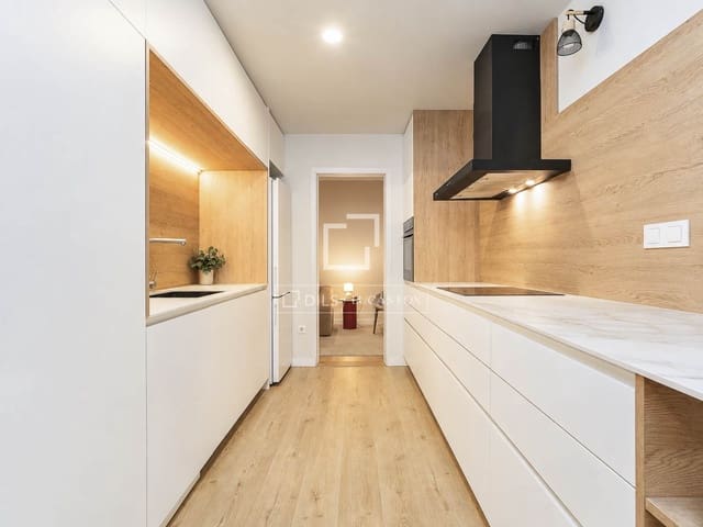 3 Zimmer Apartment zu verkaufen in Barcelona Stadt - 590.000 € (Ref: 10009617)