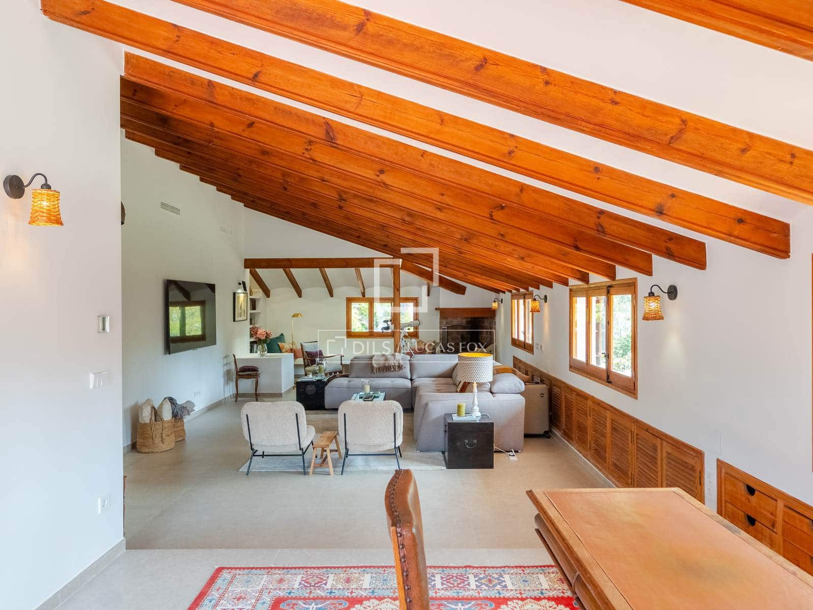 5 bedroom Villa for rent in Naquera with pool garage - € 5,500 (Ref: 10009618)