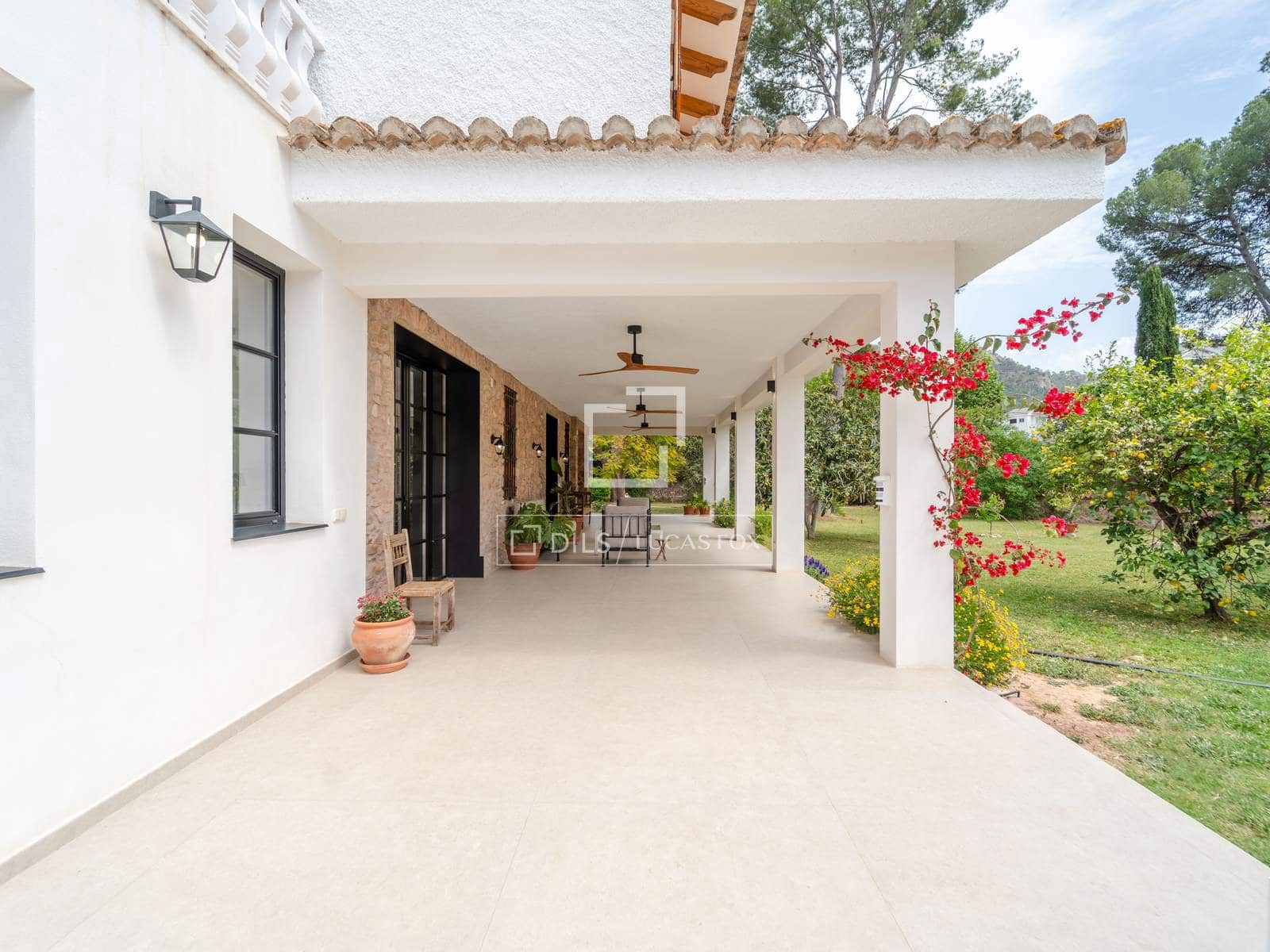 5 bedroom Villa for rent in Naquera with pool garage - € 5,500 (Ref: 10009618)