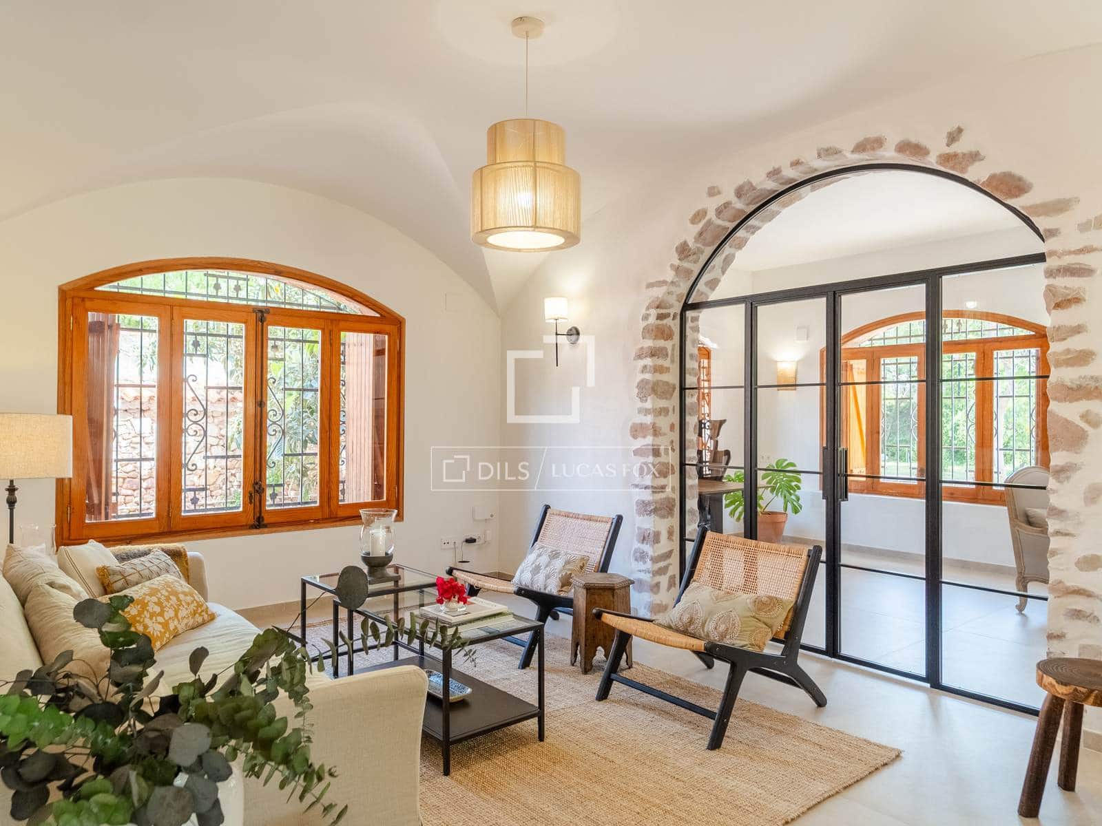 5 bedroom Villa for rent in Naquera with pool garage - € 5,500 (Ref: 10009618)