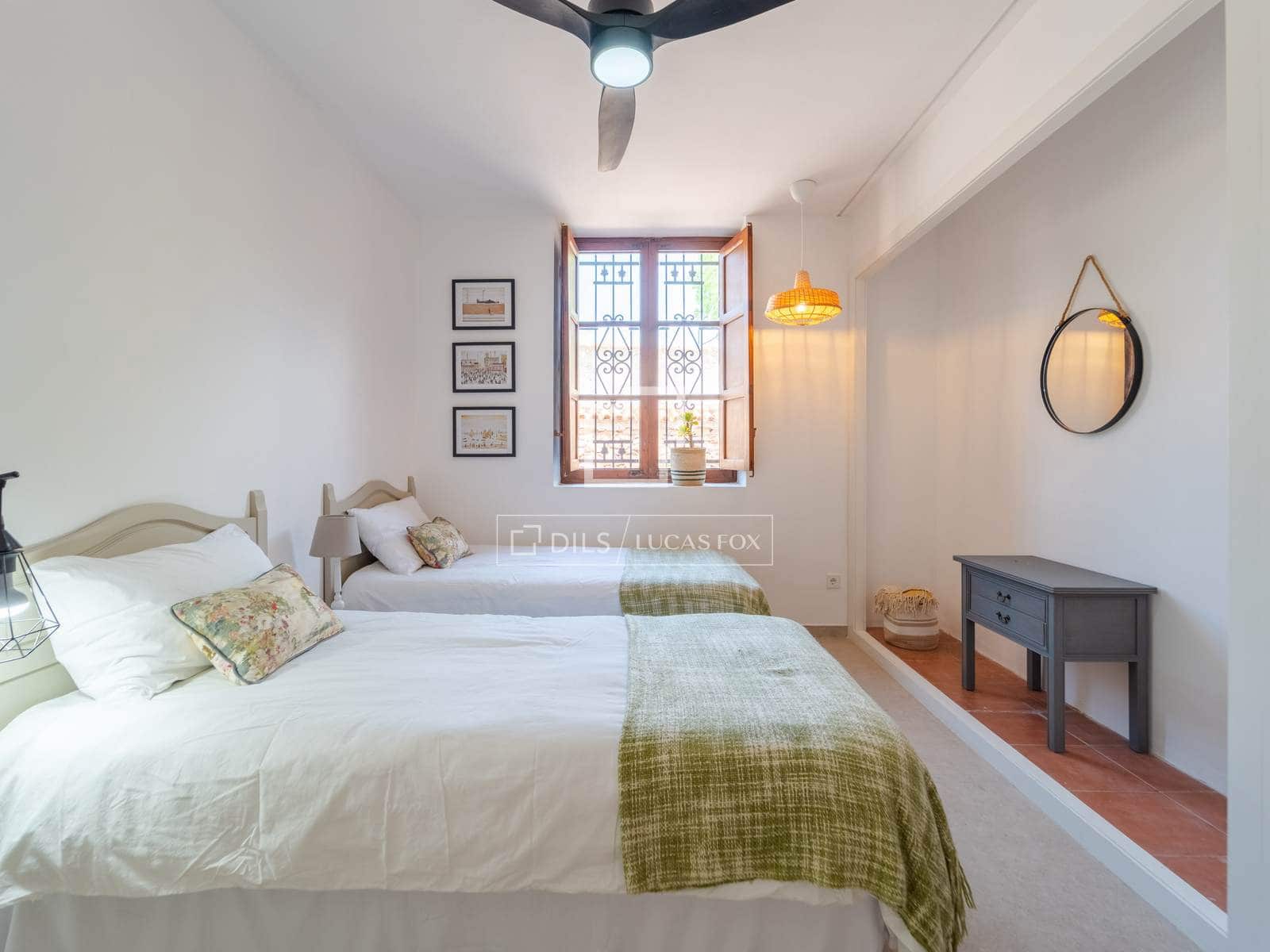 5 bedroom Villa for rent in Naquera with pool garage - € 5,500 (Ref: 10009618)