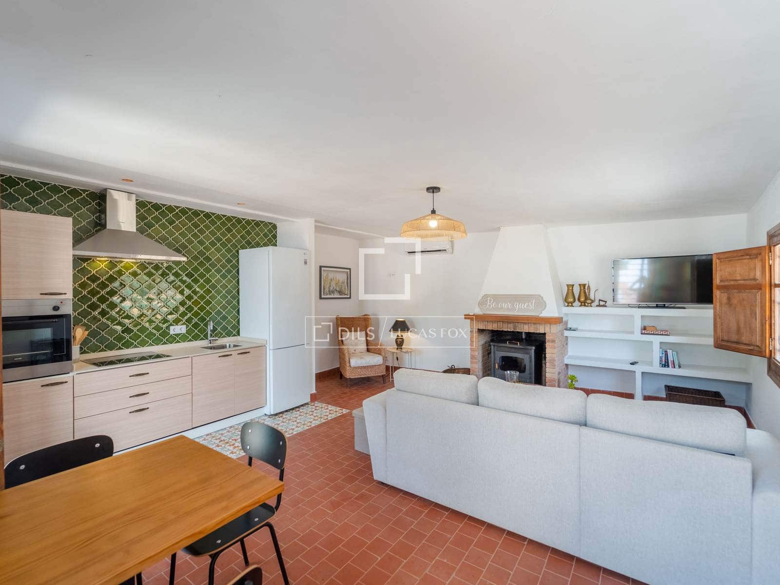 5 bedroom Villa for rent in Naquera with pool garage - € 5,500 (Ref: 10009618)