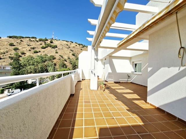 3 Zimmer Penthouse zu vermieten in El Limonar, Málaga Stadt mit Garage - 2.300 € (Ref: 10009711)