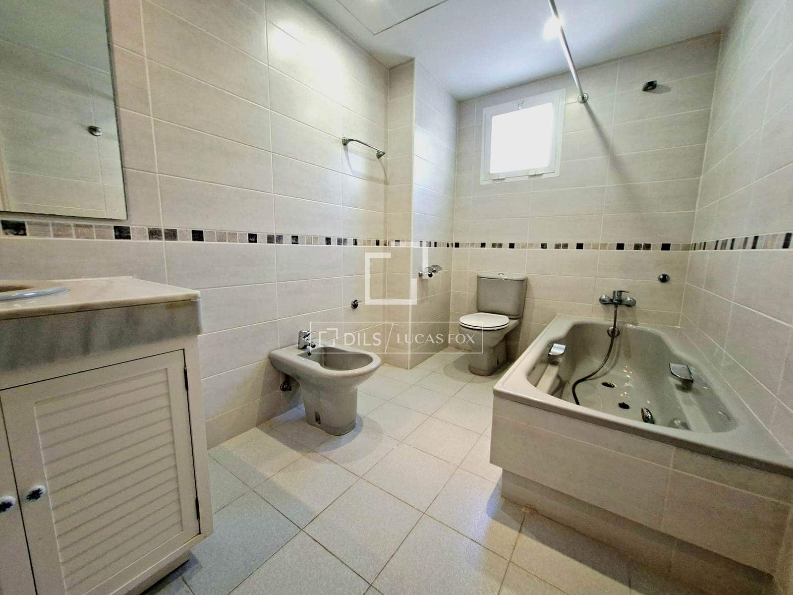 3 Zimmer Penthouse zu vermieten in Malaga Stadt mit Garage - 2.300 € (Ref: 10009711)