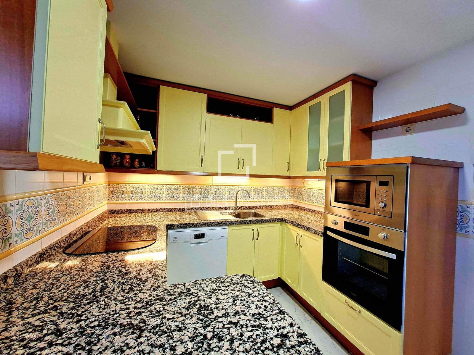 3 Zimmer Penthouse zu vermieten in Malaga Stadt mit Garage - 2.300 € (Ref: 10009711)