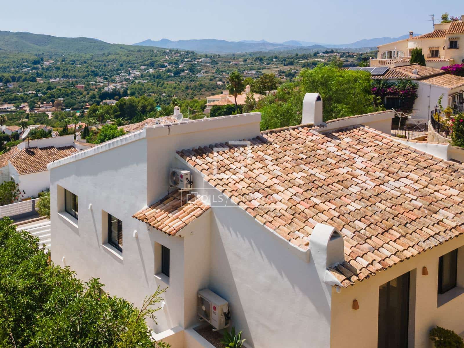 4 chambre Villa/Maison à vendre à Javea / Xabia avec piscine garage - 1 149 000 € (Ref: 10009712)