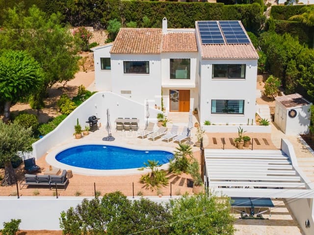 4 chambre Villa/Maison à vendre à Javea / Xàbia avec piscine garage - 1 149 000 € (Ref: 10009712)