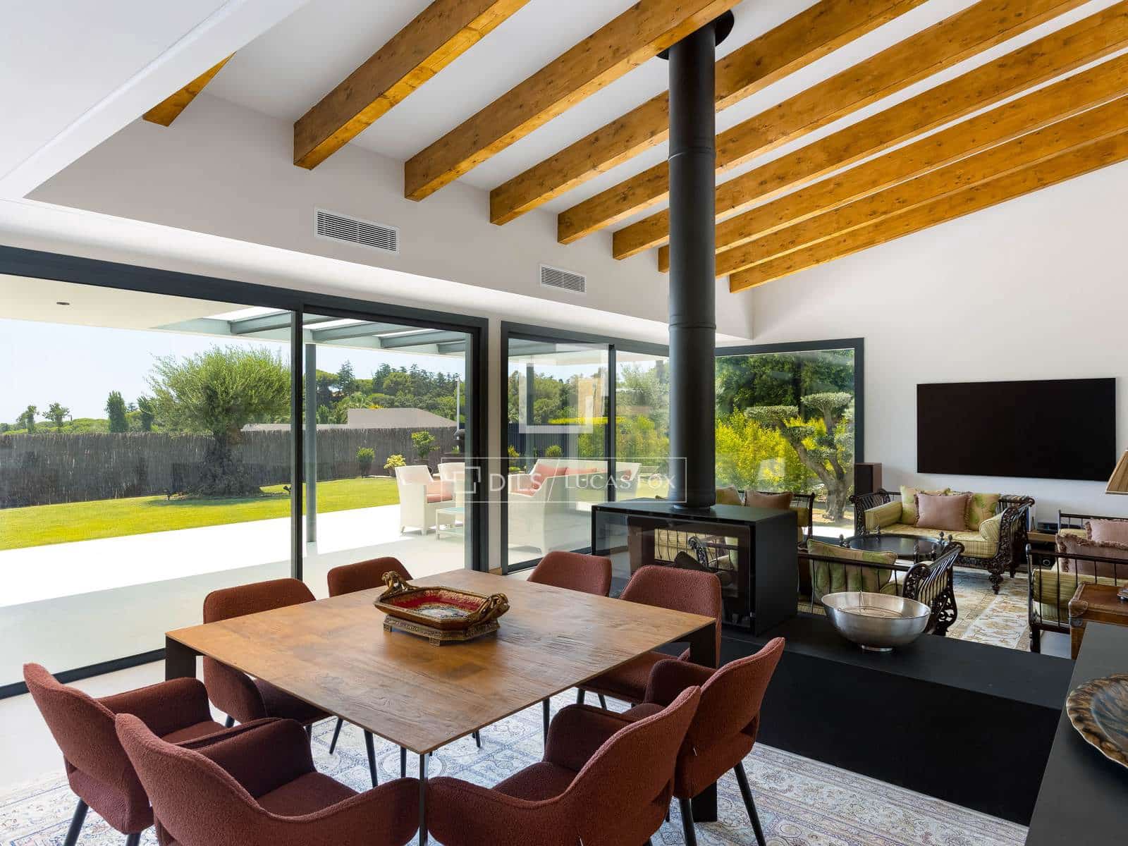 3 bedroom Villa for sale in Sant Vicenc de Montalt with pool garage - € 1,480,000 (Ref: 10009713)